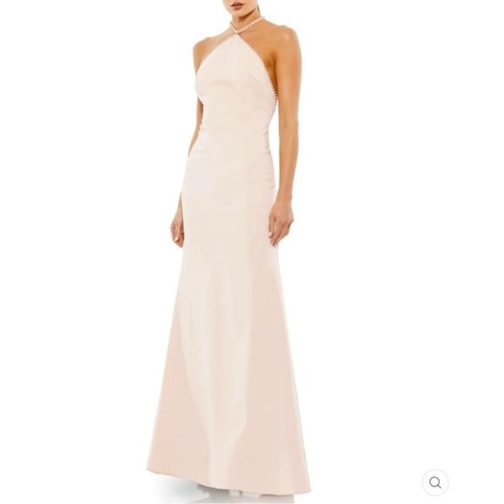 Ieena For Mac Duggal Column Gown Size 2 Rhinestone Halter Neckline In Porcelain